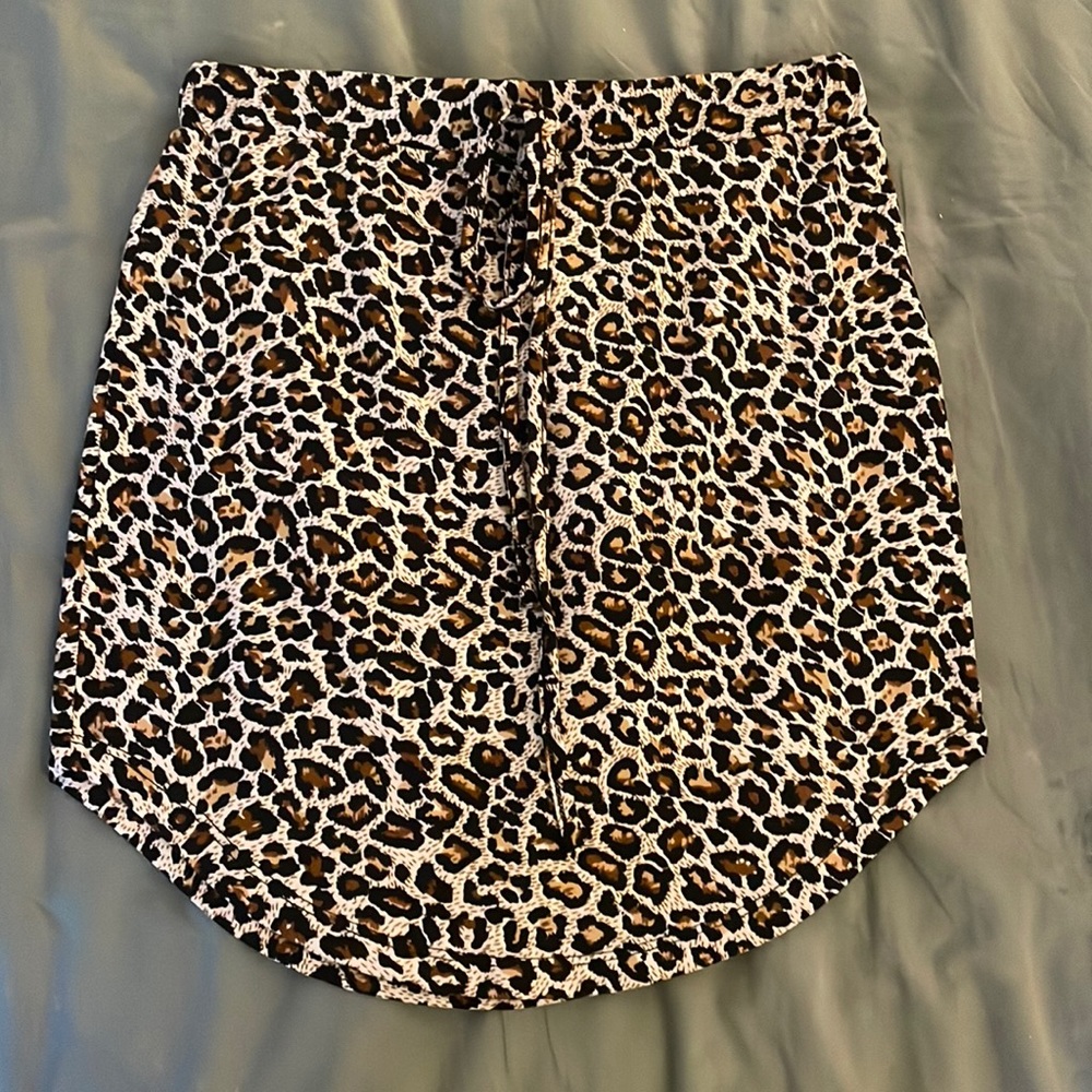 Women’s Leopard Print Mini Skirt. Size XS